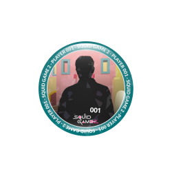 Holograficzna przypinka Squid Game 2 - Player 001