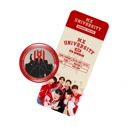 Brokatowa przypinka Monsta X - MX UNIVERSITY (wersja 1) + BILET GRATIS!